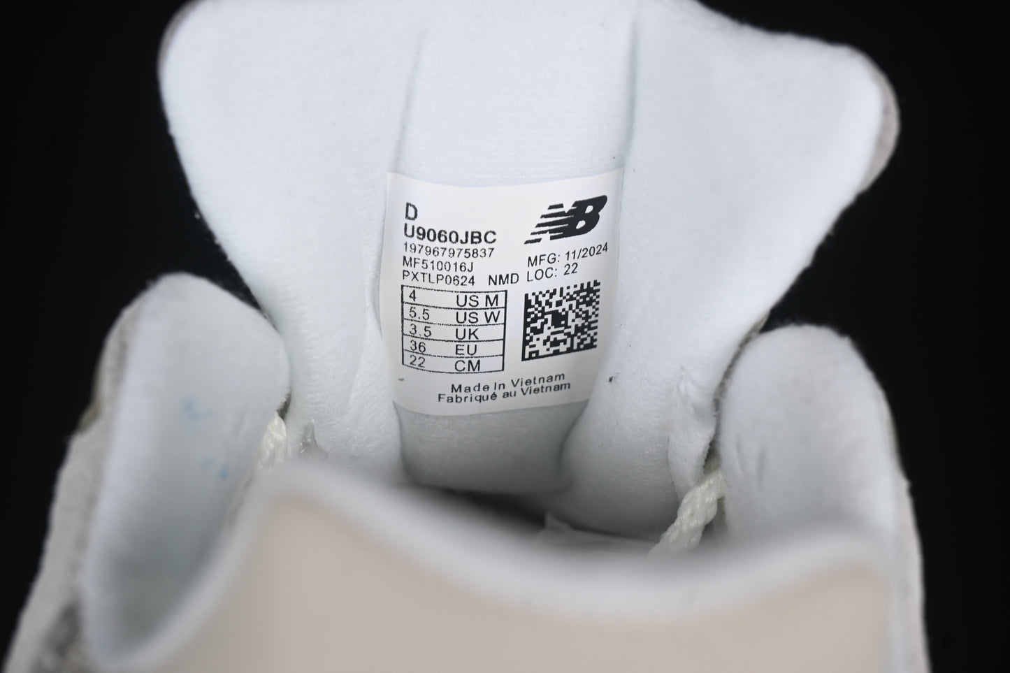 New Balance NB9060