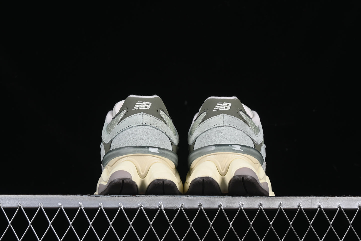 New Balance NB9060
