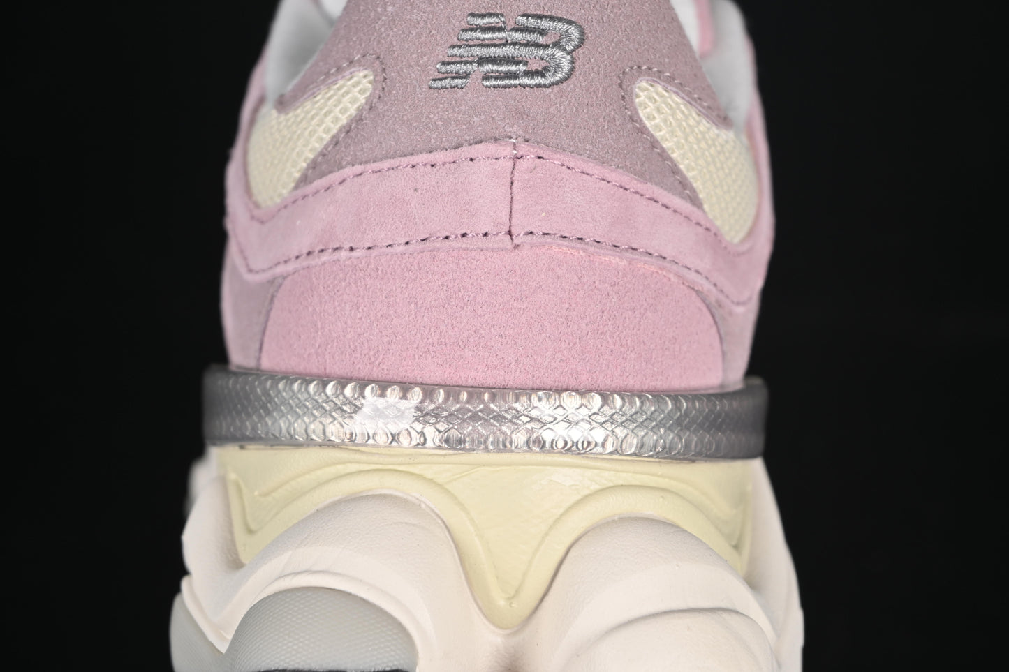 New Balance NB9060