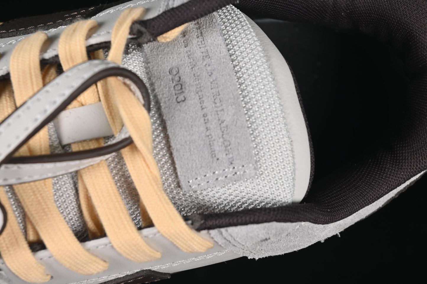 Off-White Out Of Office