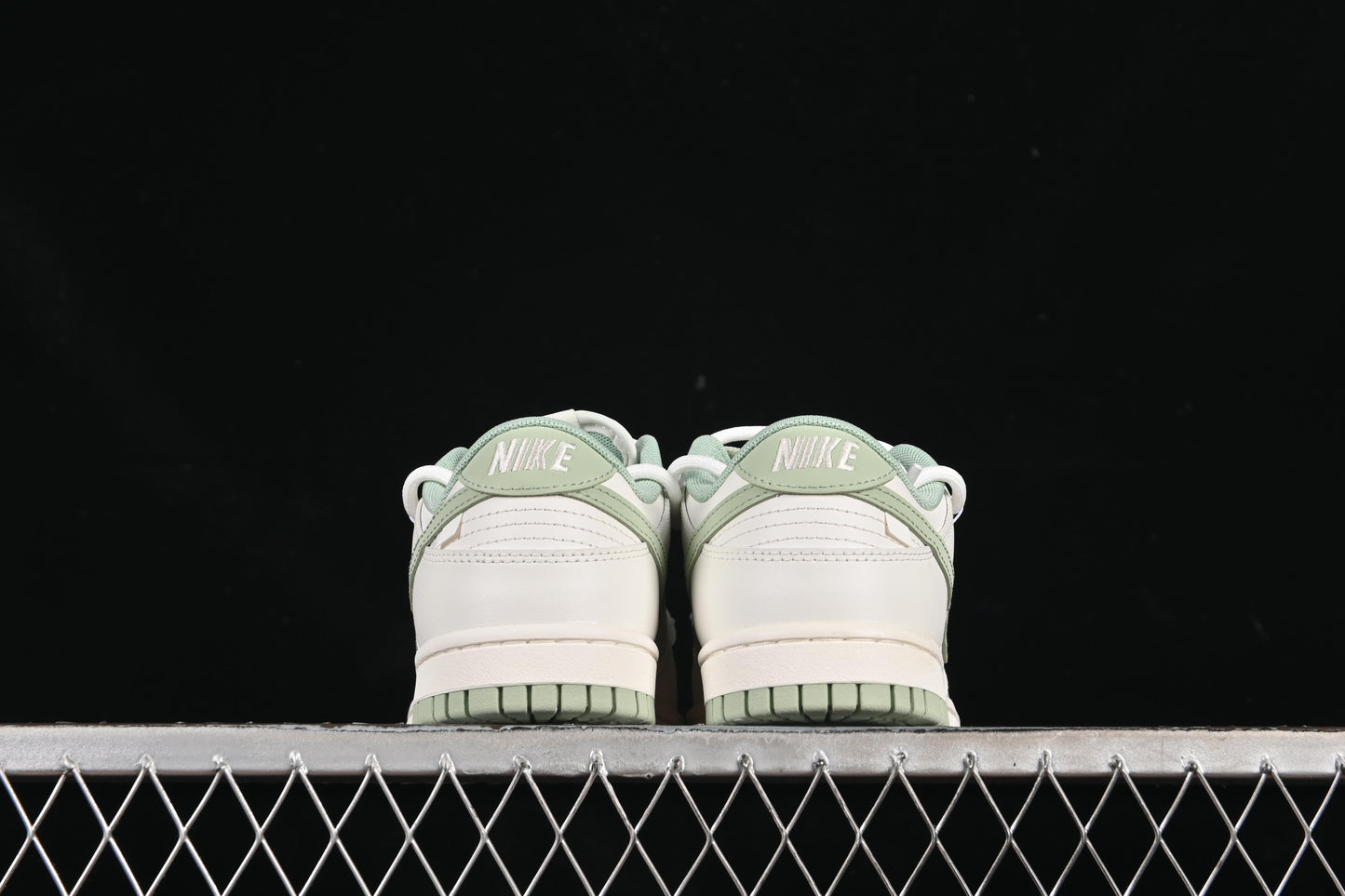 Nike SB Dunk Low "Just Do It"