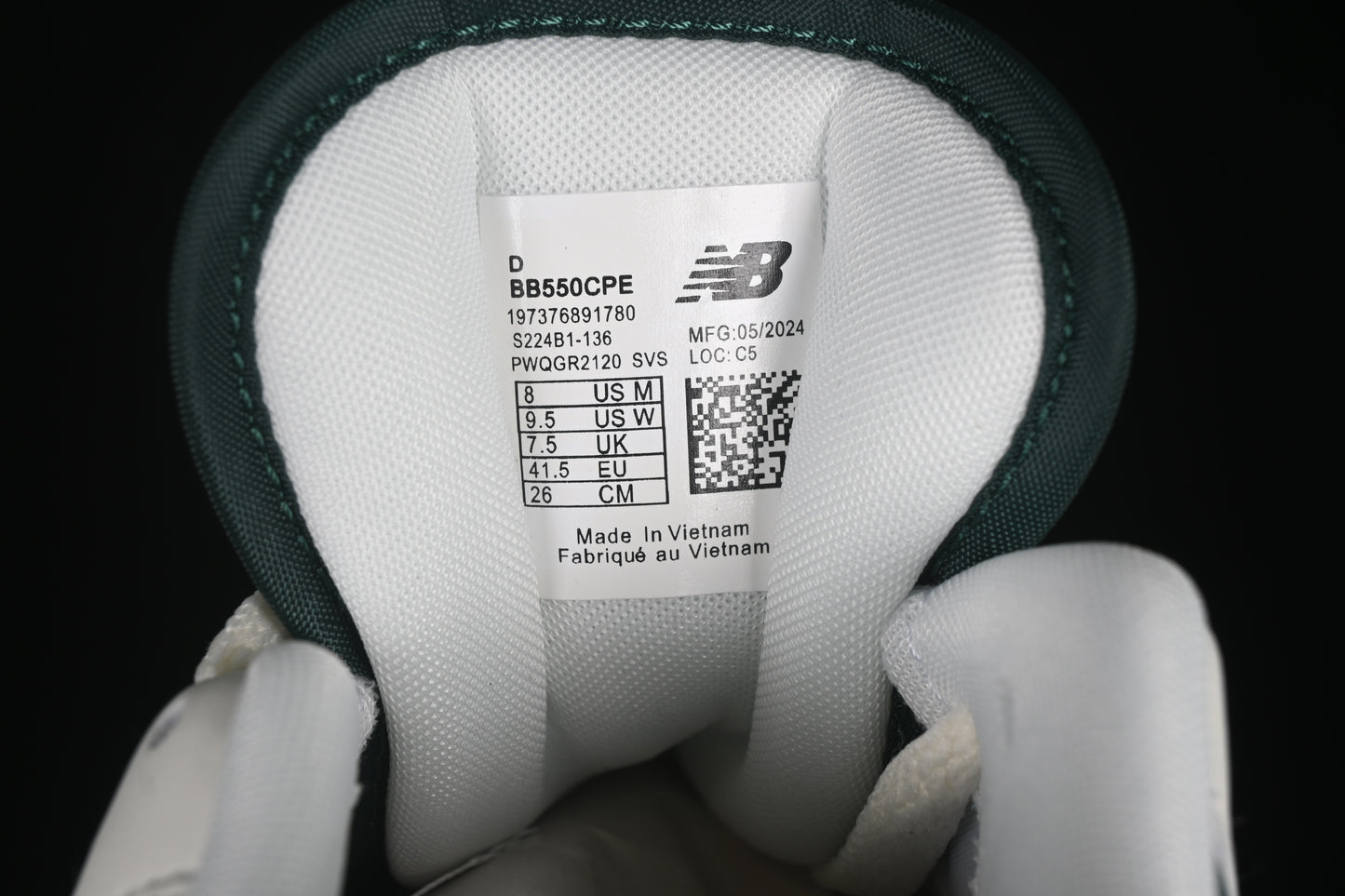 New Balance BB550