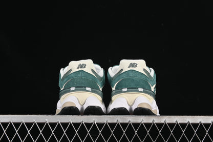 New Balance NB9060
