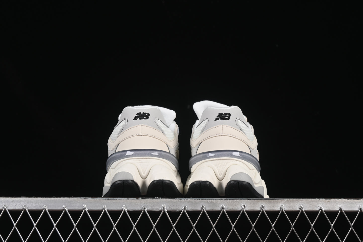 New Balance NB9060
